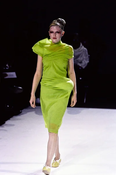Look 30